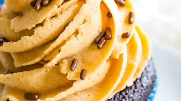 20 Delicious Cake Recipes (Easy to Bake & Absolutely Scrumptious!)